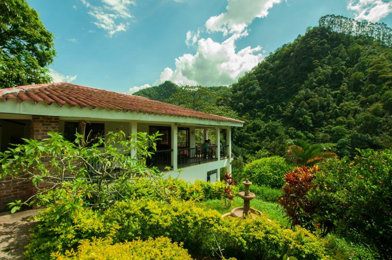 Duck House Hotel Ла Вега Екстериор снимка